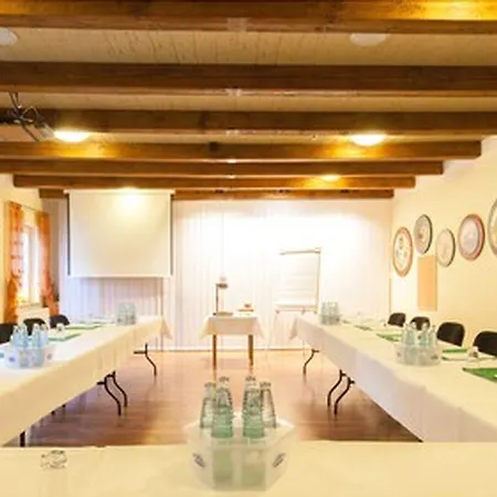 Garni Am Schlosspark