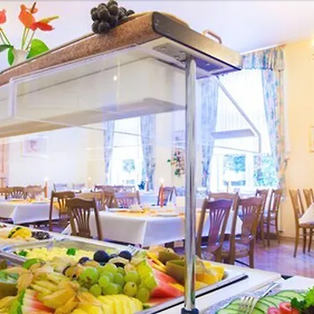 Hotel Garni Am Schlosspark Wernigerode