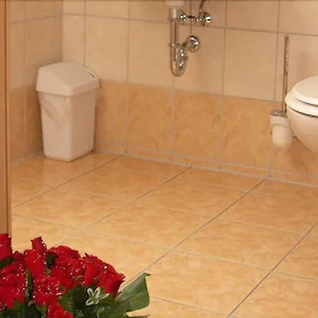 فندق Garni Am Schlosspark