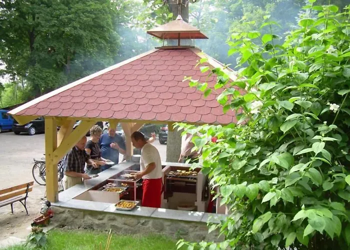 Garni Am Schlosspark 호텔 베르니게로데