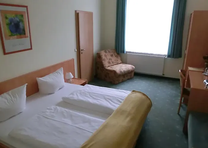 Garni Am Schlosspark 호텔